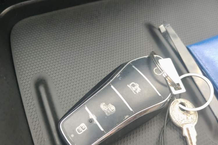 Used BYD Seal 06 New Energy 2024 DM-i 120KM Luxury Model Vehicle Key