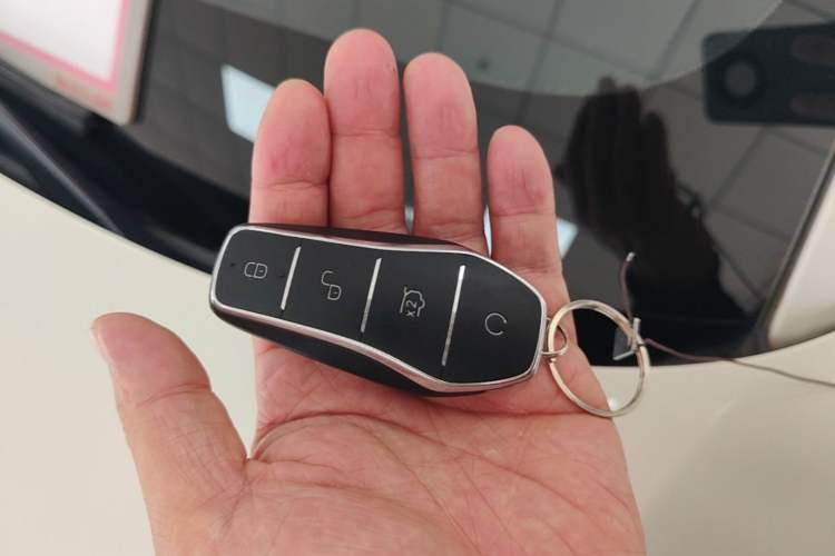 Used BYD Seal 06 New Energy 2024 DM-i 120KM Flagship Model Vehicle Key