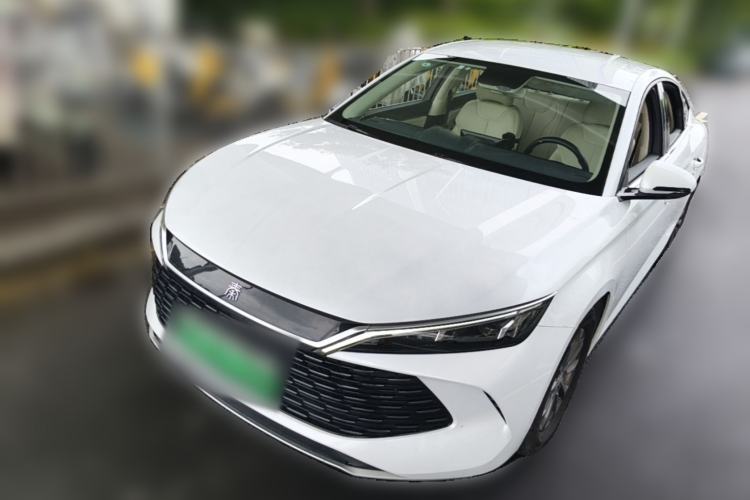 BYD Qin L 2024 DM-i 80KM Leading Model