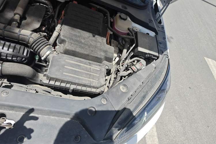 Used BYD Seal 06 New Energy 2024 DM-i 80KM Prestige Model Engine Bay Left
