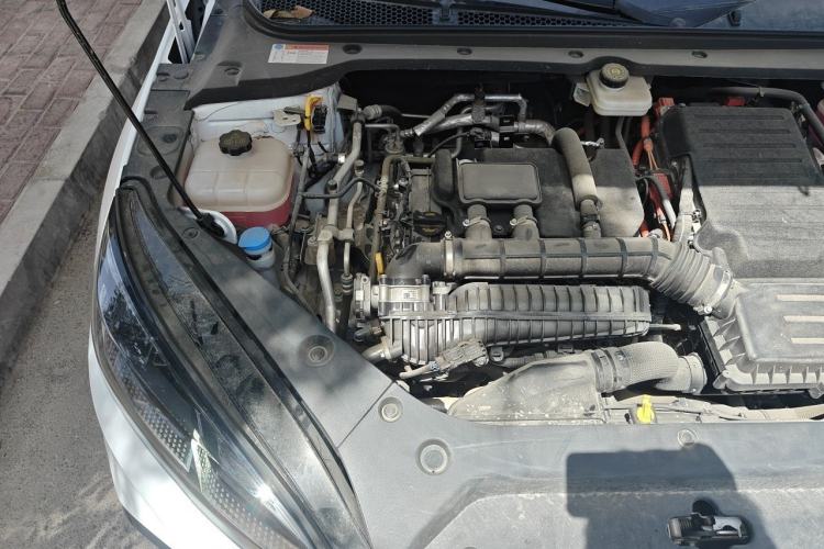 Used BYD Seal 06 New Energy 2024 DM-i 80KM Prestige Model Engine Bay Right
