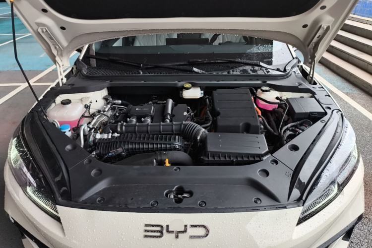 Used BYD Seal 06 New Energy 2024 DM-i 120KM Flagship Model Engine Bay