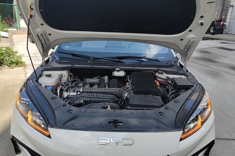 Used BYD Seal 06 New Energy 2024 DM-i 120KM Luxury Model Engine Bay