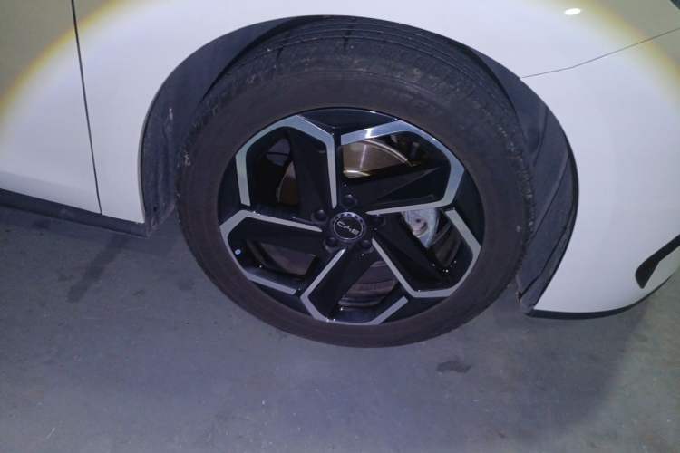 Used BYD Seal 06 New Energy 2024 DM-i 120KM Flagship Model Exterior 7