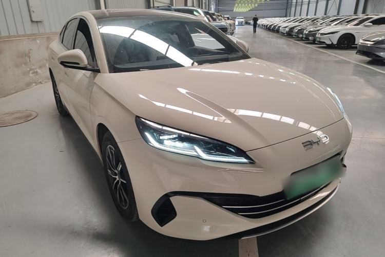 Used BYD Seal 06 New Energy 2024 DM-i 120KM Prestige Model Front Right 45 Deg