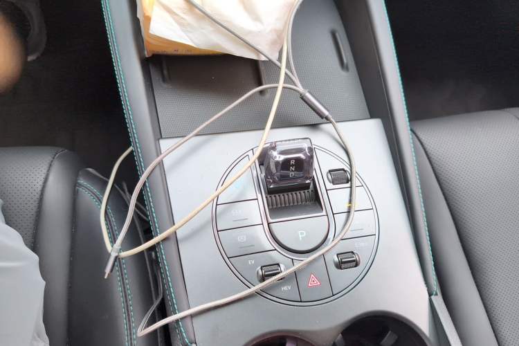 Used BYD Seal 06 New Energy 2024 DM-i 80KM Prestige Model Gear Lever