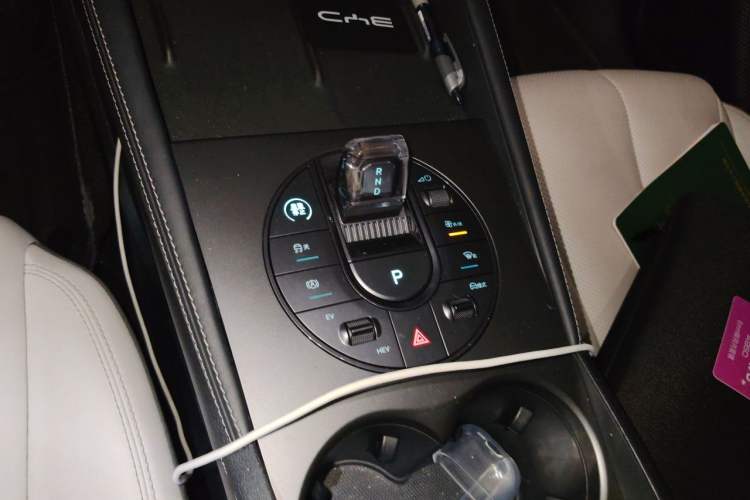 Used BYD Seal 06 New Energy 2024 DM-i 120KM Prestige Model Gear Lever