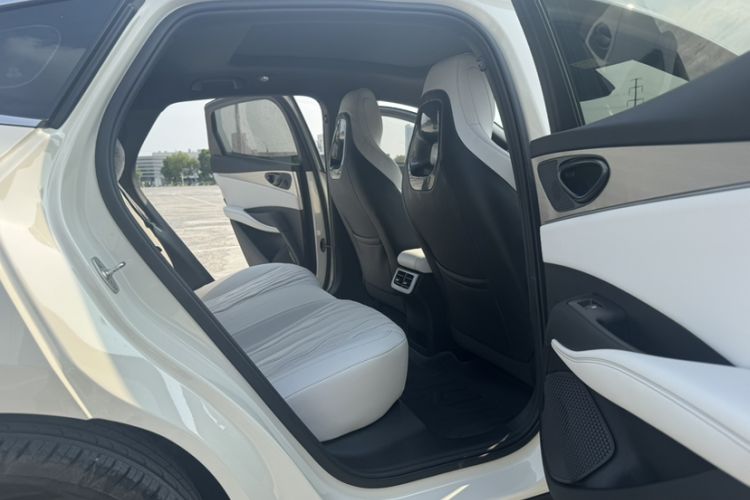 Used BYD Seal 06 New Energy 2024 DM-i 120KM Flagship Model Interior 7