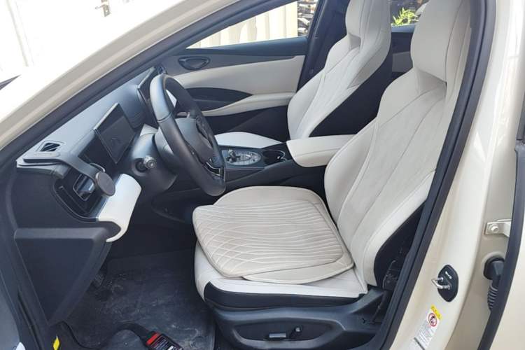Used BYD Seal 06 New Energy 2024 DM-i 120KM Luxury Model Left Front Seat