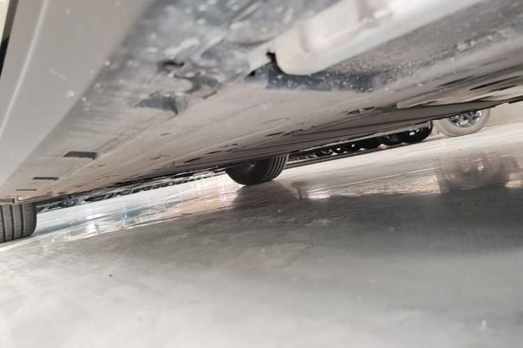 Used BYD Seal 06 New Energy 2024 DM-i 120KM Prestige Model Left Side Sill