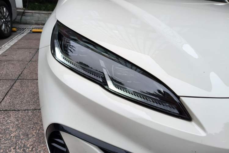 Used BYD Seal 06 New Energy 2024 DM-i 80KM Prestige Model Right Front Headlight