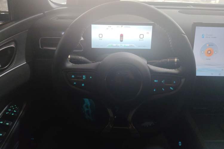 Used BYD Seal 06 New Energy 2024 DM-i 80KM Prestige Model Steering Wheel