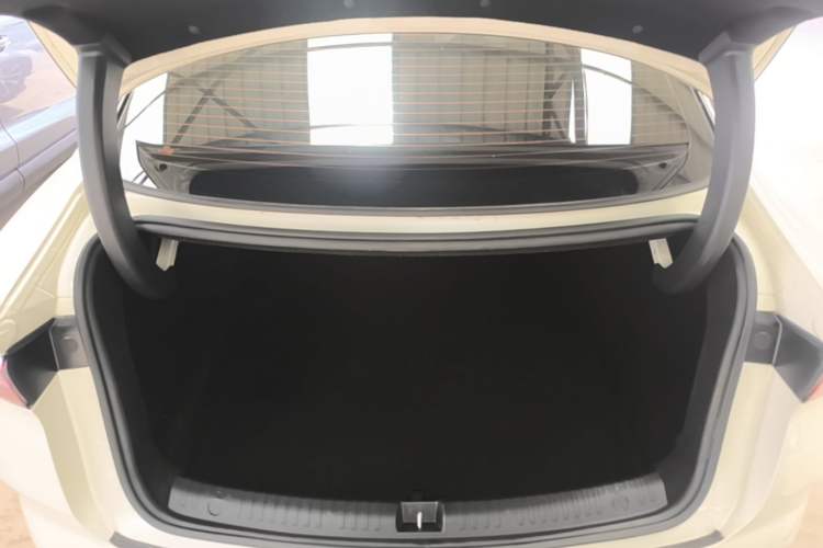 Used BYD Seal 06 New Energy 2024 DM-i 80KM Prestige Model Trunk