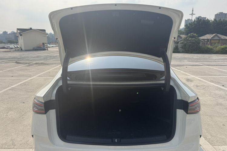 Used BYD Seal 06 New Energy 2024 DM-i 120KM Flagship Model Trunk