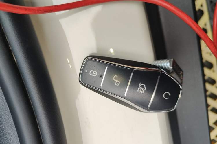 Used BYD Seal 06 New Energy 2024 DM-i 120KM Prestige Model Vehicle Key