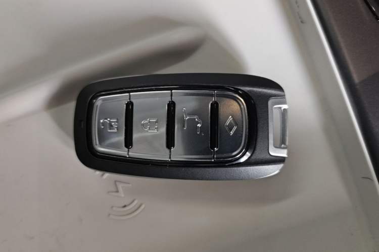 Used BYD Seal 06 New Energy 2024 DM-i 120KM Prestige Model Vehicle Key