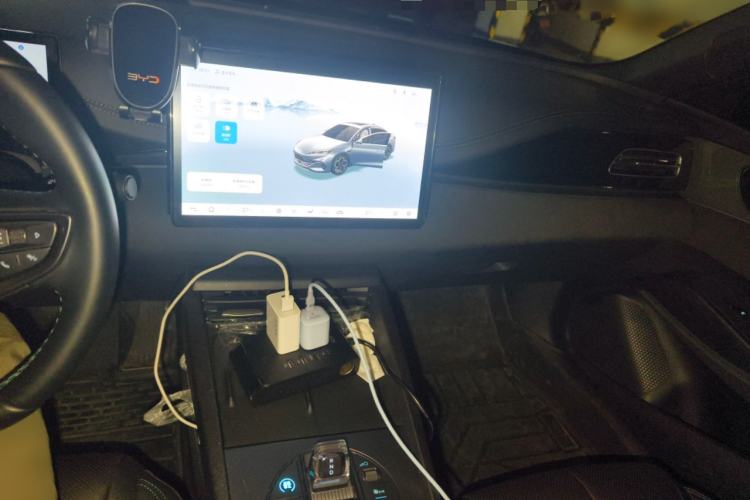 Used BYD Seal 06 New Energy 2025 DM-i Smart Drive 80KM Luxury Model Audio And AC Panel