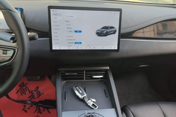 Used BYD Seal 06 New Energy 2025 DM-i Smart Drive 80KM Luxury Model Audio And AC Panel