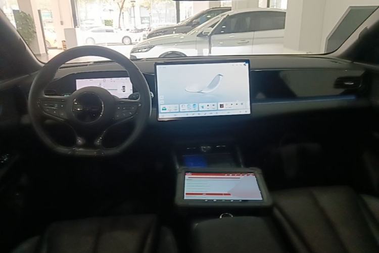 Used BYD Seal 06 New Energy 2025 EV 545KM Flagship Edition Center Console