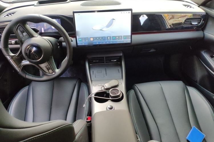 Used BYD Seal 06 New Energy 2025 EV 545KM Flagship Edition Center Console