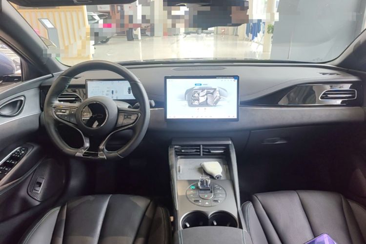Used BYD Seal 06 New Energy 2025 DM-i Smart Drive 120KM Deluxe Model Center Console