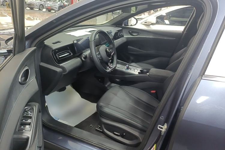 Used BYD Seal 06 New Energy 2025 DM-i Smart Drive 120KM Deluxe Model Driver Seat