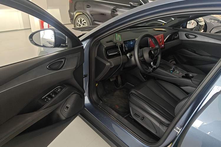 Used BYD Seal 06 New Energy 2025 DM-i Smart Drive 120KM Prestige Model Driver Seat