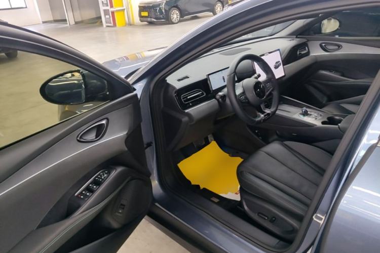 Used BYD Seal 06 New Energy 2025 DM-i Smart Drive 120KM Deluxe Model Driver Seat
