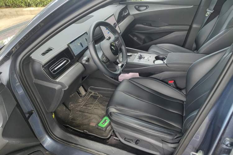 Used BYD Seal 06 New Energy 2025 DM-i Smart Drive 120KM Prestige Model Driver Seat