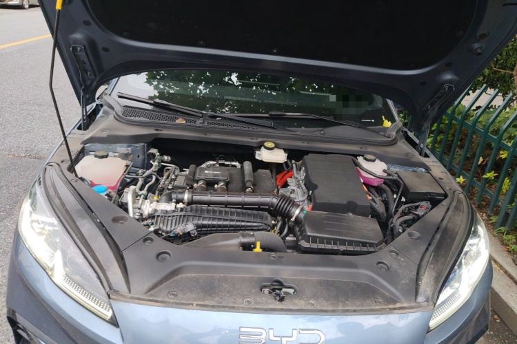 Used BYD Seal 06 New Energy 2025 DM-i Smart Drive 120KM Prestige Model Engine Bay