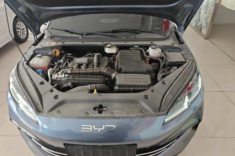 Used BYD Seal 06 New Energy 2025 DM-i Smart Drive 80KM Luxury Model Engine Bay