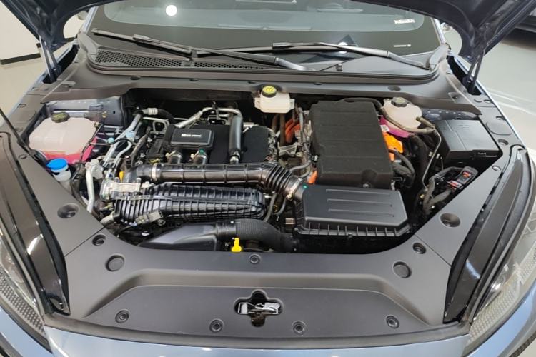 Used BYD Seal 06 New Energy 2025 DM-i Smart Drive 120KM Prestige Model Engine Bay