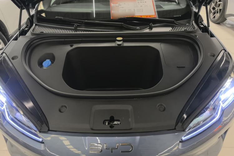 Used BYD Seal 06 New Energy 2025 EV 545KM Flagship Edition Engine Bay