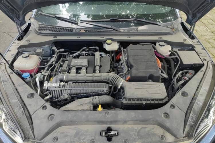 Used BYD Seal 06 New Energy 2025 DM-i Smart Drive 120KM Prestige Model Engine Bay