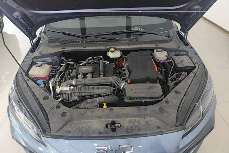 Used BYD Seal 06 New Energy 2025 DM-i Smart Drive 120KM Deluxe Model Engine Bay