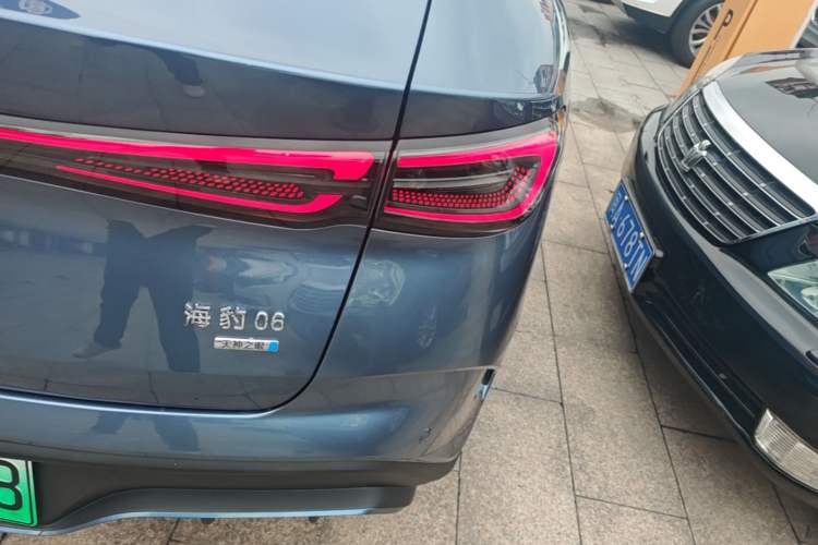 Used BYD Seal 06 New Energy 2025 DM-i Smart Drive 120KM Deluxe Model Exterior 3