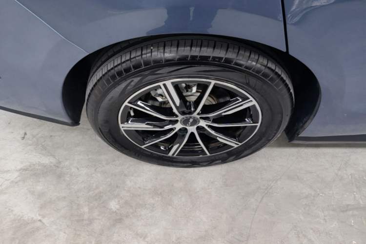 Used BYD Seal 06 New Energy 2025 DM-i Smart Drive 120KM Deluxe Model Exterior 5