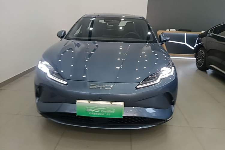 Used BYD Seal 06 New Energy 2025 EV 545KM Flagship Edition Front
