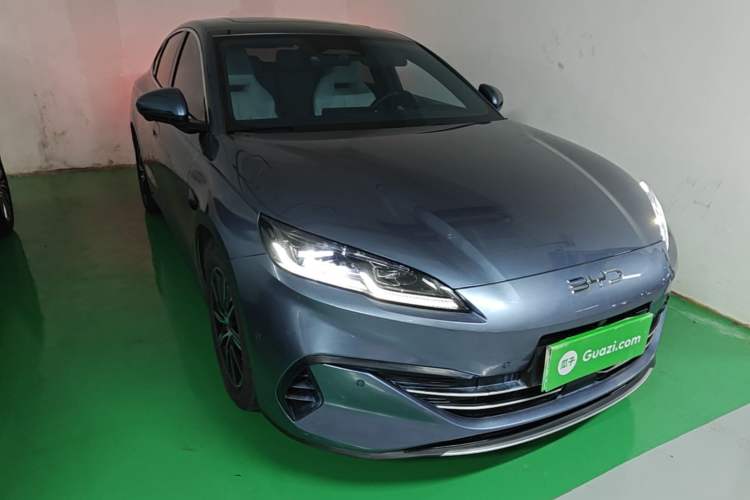 Used BYD Seal 06 New Energy 2025 DM-i Smart Drive 120KM Prestige Model Front Right 45 Deg