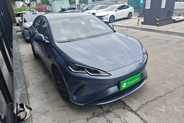 Used BYD Seal 06 New Energy 2025 EV 545KM Flagship Edition Front Right 45 Deg