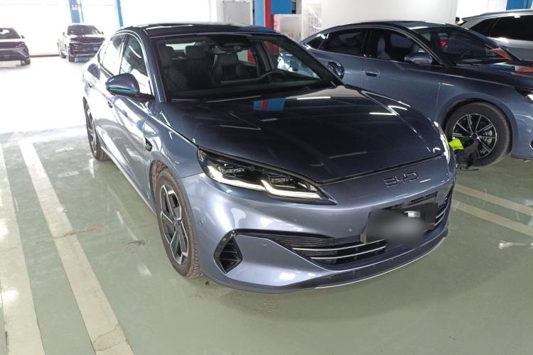 Used BYD Seal 06 New Energy 2025 DM-i Intelligent Drive 120KM Flagship Model Front Right 45 Deg