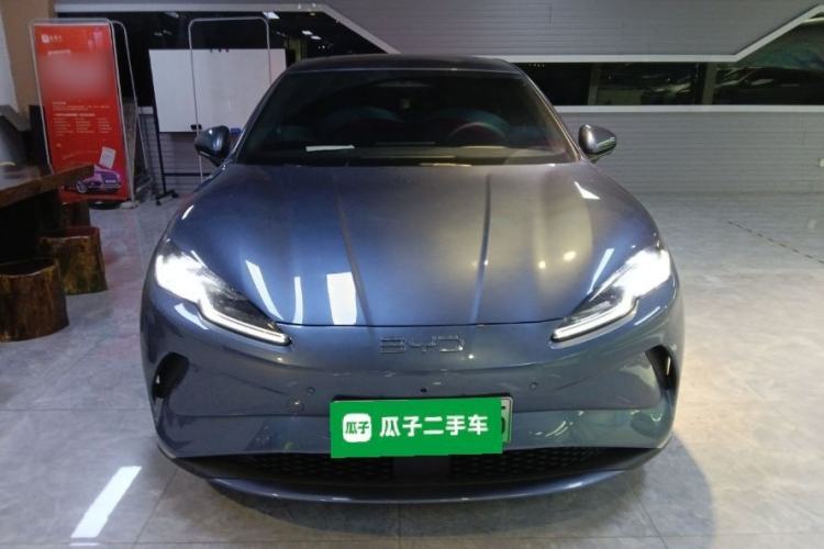 Used BYD Seal 06 New Energy 2025 EV 545KM Premium Edition Front