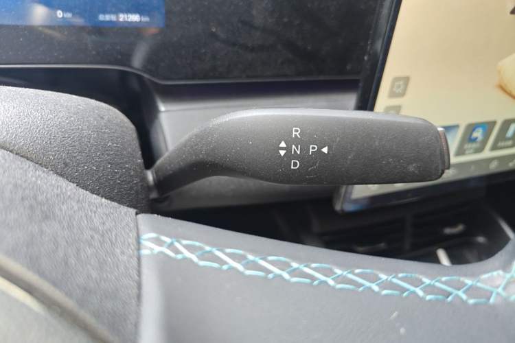 Used BYD Seal 06 New Energy 2025 EV 545KM Flagship Edition Gear Lever