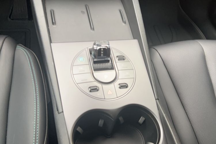 Used BYD Seal 06 New Energy 2025 DM-i Smart Drive 80KM Luxury Model Gear Lever