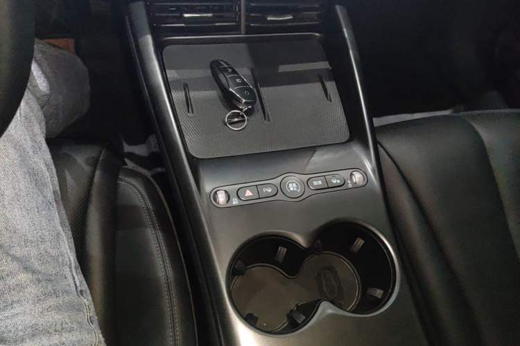 Used BYD Seal 06 New Energy 2025 EV 545KM Premium Edition Gear Lever