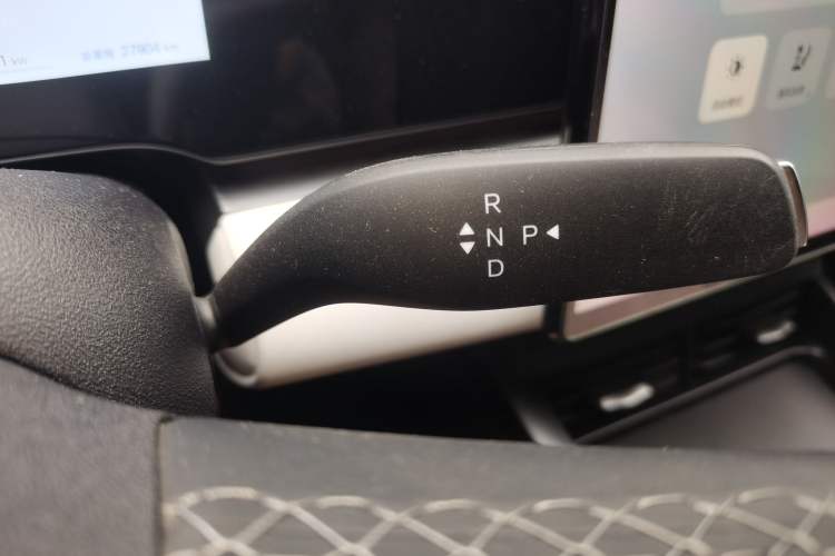 Used BYD Seal 06 New Energy 2025 EV 545KM Flagship Edition Gear Lever