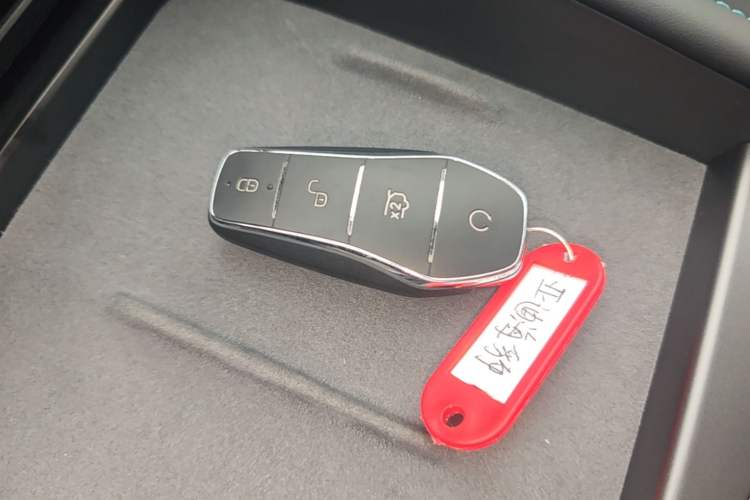 Used BYD Seal 06 New Energy 2025 DM-i Smart Drive 120KM Deluxe Model Interior 1