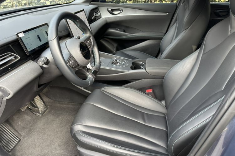 Used BYD Seal 06 New Energy 2025 DM-i Smart Drive 120KM Prestige Model Interior 2