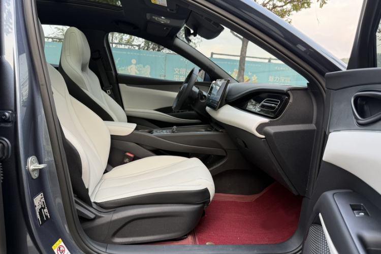 Used BYD Seal 06 New Energy 2025 DM-i Smart Drive 80KM Prestige Model Interior 2