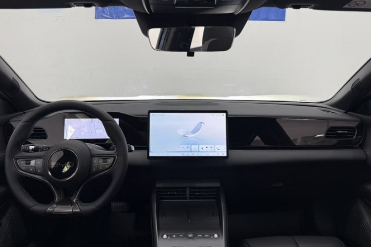 Used BYD Seal 06 New Energy 2025 EV 545KM Premium Edition Interior 3